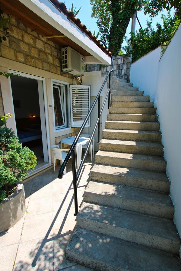 Guest House Saga Herceg Novi Exterior foto